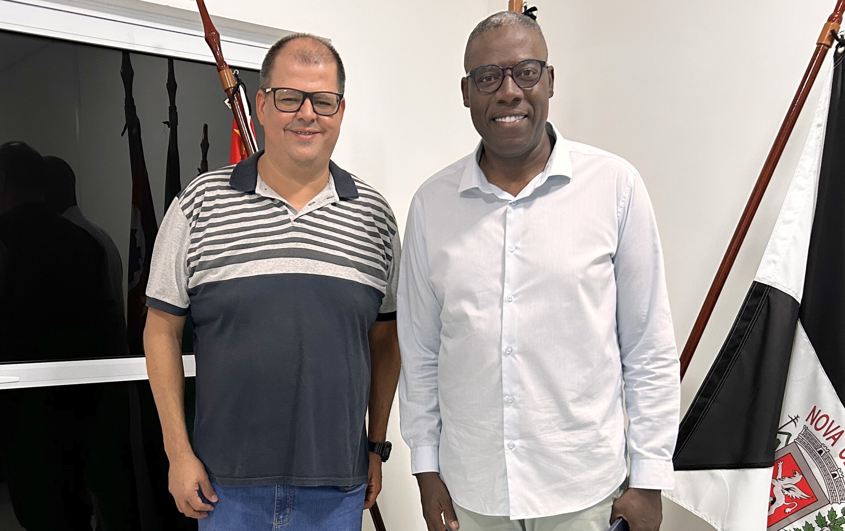 Servidores da Câmara aprovam reajuste de 6% nos salários e no auxílio-alimentação 