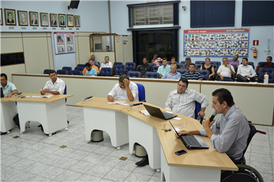 Vereadores realizam a 36ª sessão do ano na segunda-feira