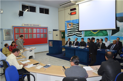 Gerentes de bancos participaram de debate durante sessão da Câmara