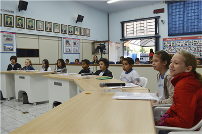 Vereadores estudantes apresentaram 34 indicações e elegeram Mesa Diretora