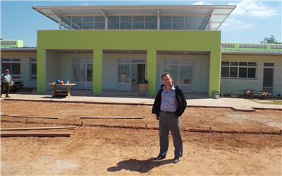 Professor Antonio destaca benefício aos moradores do bairro